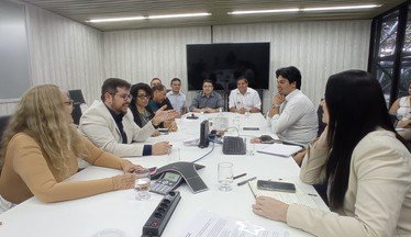 funcionarios-do-bnb-retomam-mesa-de-negociacao-permanente-com-o-banco-fetec-participa