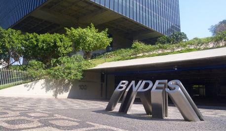 trabalhadores-do-bndes-aprovam-acordo-de-plr-2026-e-abrem-caminho-para-negociacoes-do-act