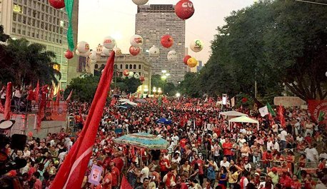 centrais-sindicais-se-mobilizam-para-marcha-a-brasilia-e-1o-de-maio