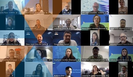 trabalhadores-debatem-futuro-da-caixa
