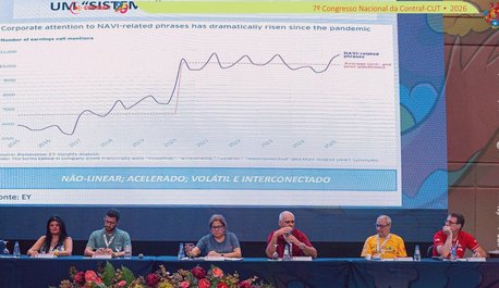 mesmos-servicos-mesmo-direitos-categoria-debate-saidas-contra-avanco-da-precarizacao-trabalhista-no-setor-financeiro