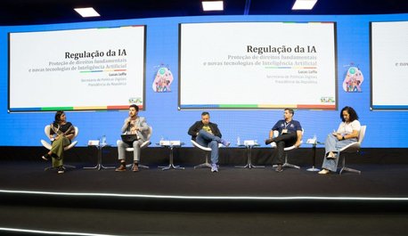 inteligencia-artificial-em-debate-impactos-riscos-e-a-defesa-dos-direitos-sociais
