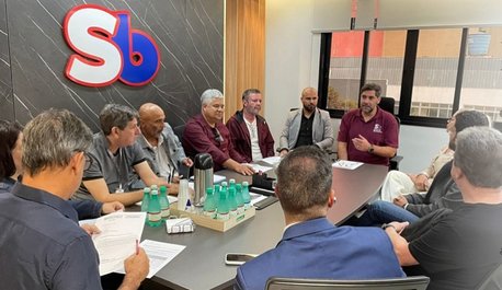 coe-do-mercantil-cobra-reducao-na-meta-para-recebimento-da-plr-propria