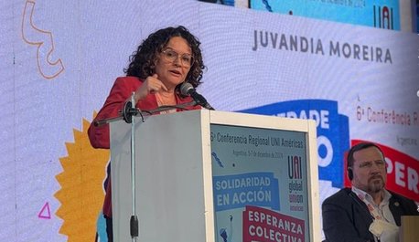 radicalizar-a-democracia-e-promover-direitos-sociais-defende-juvandia-na-6a-conferencia-da-uni-americas