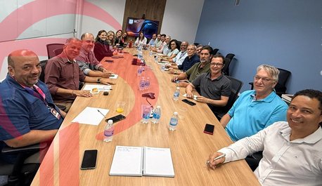 coe-bradesco-critica-fechamento-de-unidades-em-reuniao-com-o-banco