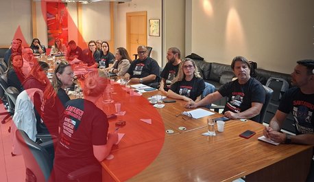 coe-santander-cobra-transparencia-negociacao-e-protecao-aos-trabalhadores-diante-de-nova-reestruturacao