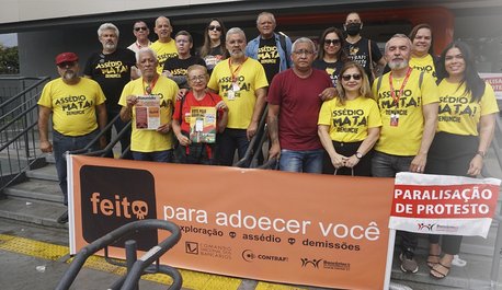 trabalhadores-do-itau-realizam-protestos-em-varias-cidades-contra-demissoes-e-precarizacao-do-emprego