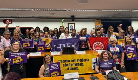 contraf-cut-reforca-participacao-na-uni-global-e-cobra-ratificacao-da-convencao-190-da-oit-para-garantir-trabalho-sem-assedio