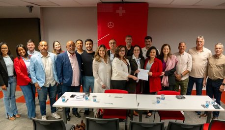 movimento-sindical-e-bradesco-assinam-acordo-de-ppr-supera-e-prb